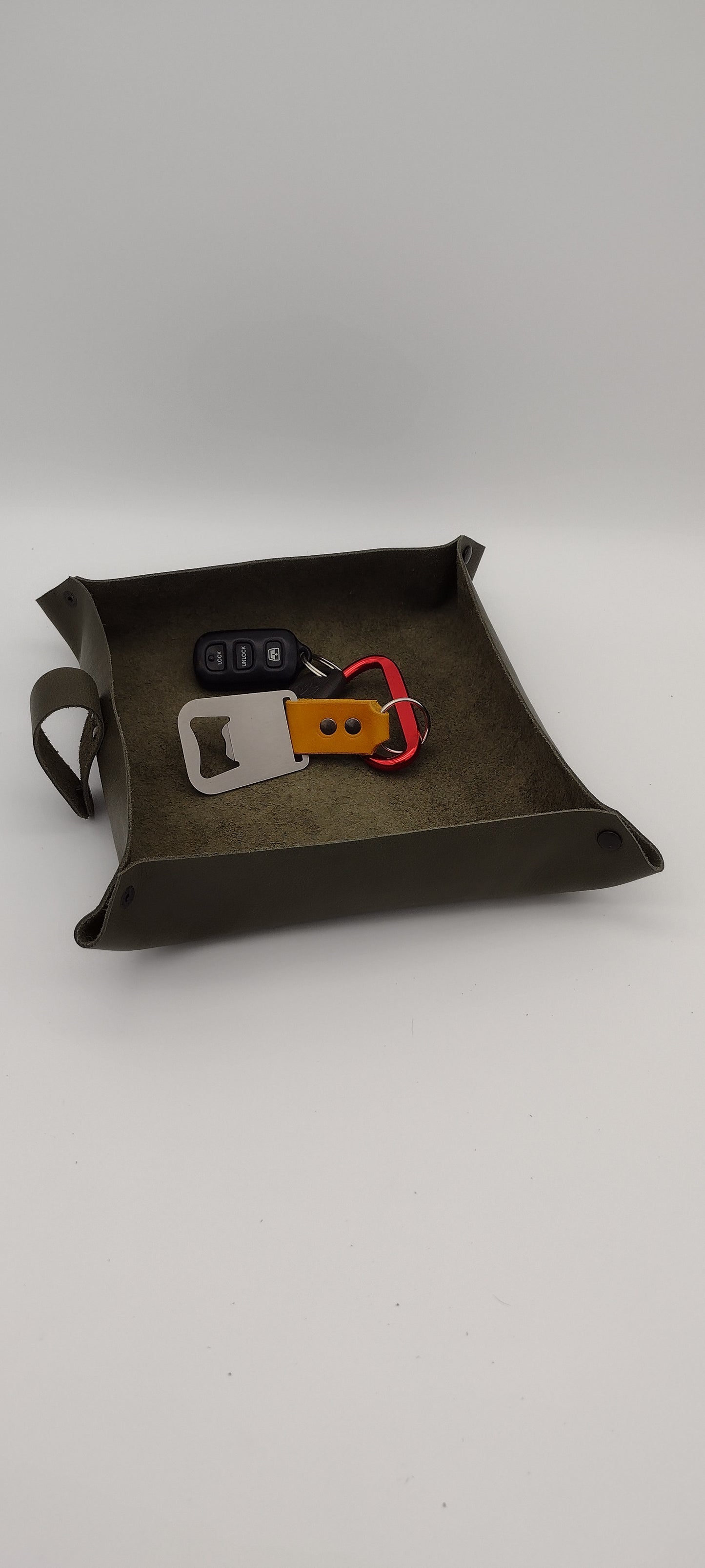 Valet/Dice Rolling Tray