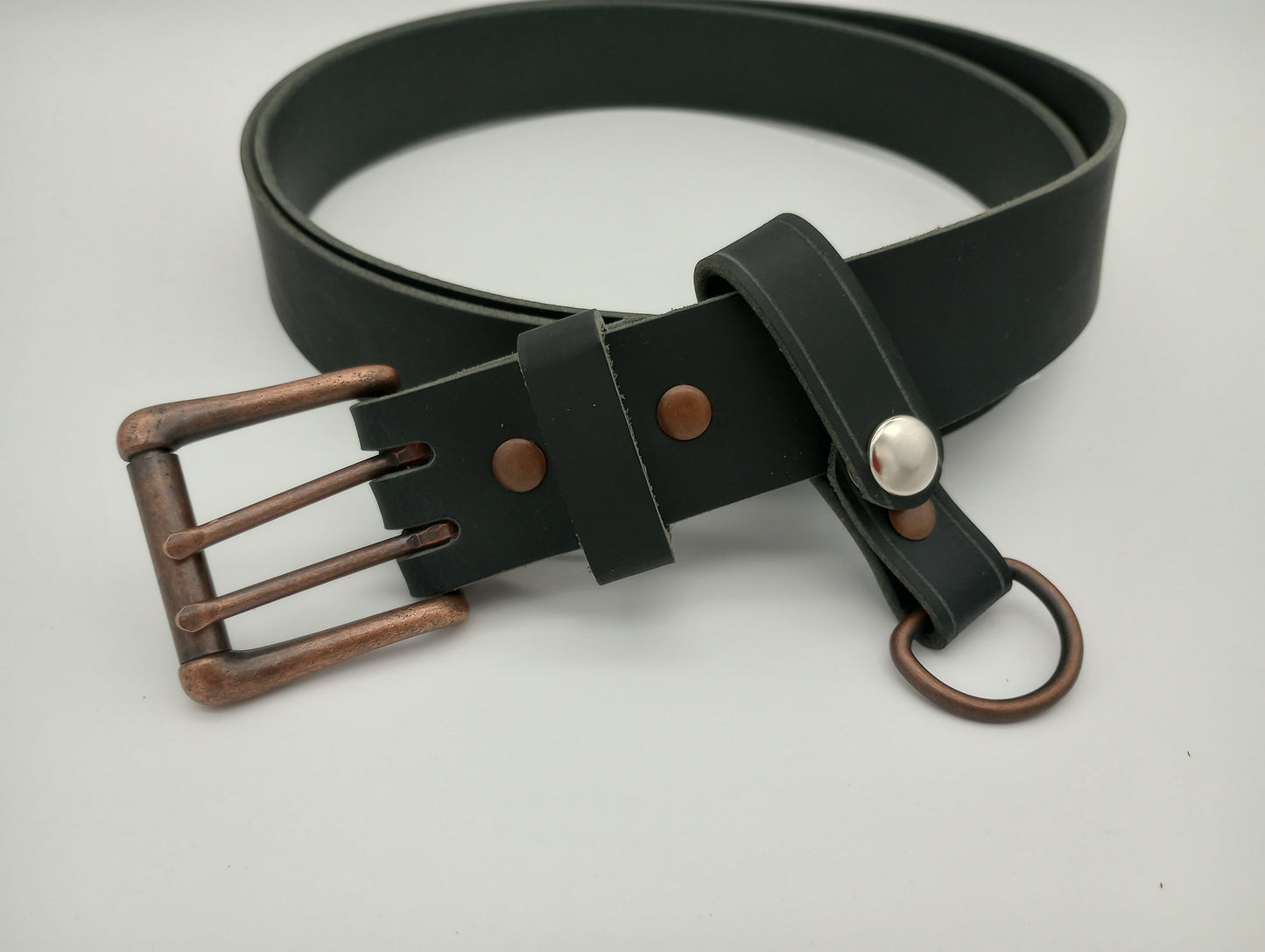 Black 1-1/2" Water Buffalo Basic Leather Belt